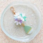 妖精の花畑（つまみ細工キーチャーム）