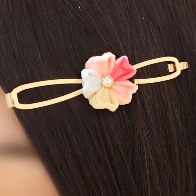 さくらのヘアピン　つまみ細工
