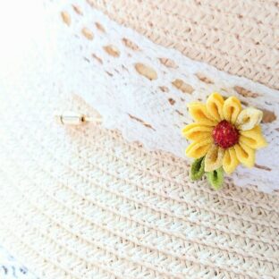 ひまわりのハットピン　つまみ細工