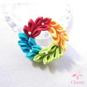 サテンリボンのつまみ細工