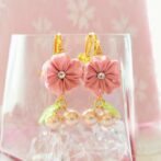 さくらんぼのイヤリング　つまみ細工