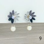 くすみカラーイヤリング（つまみ細工）