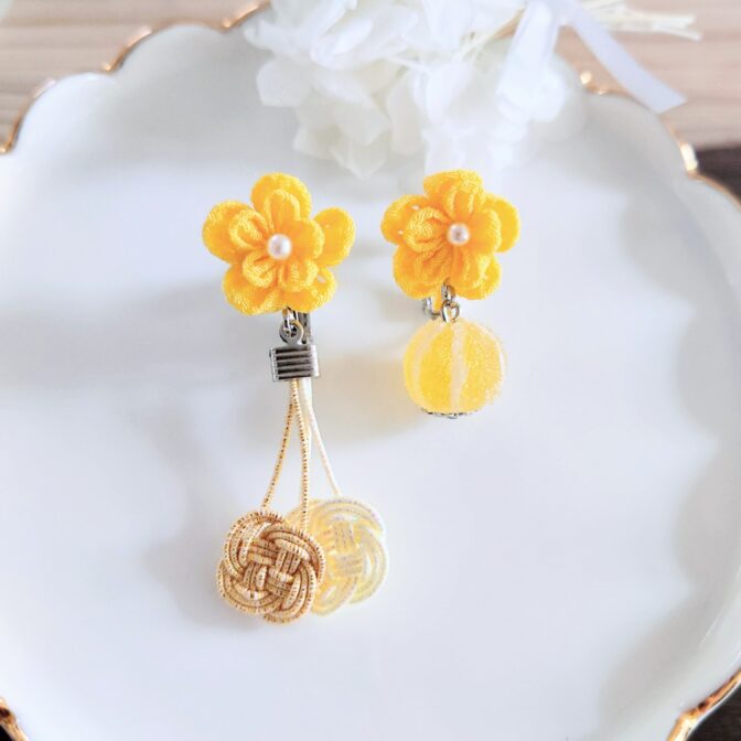 結びの花飴(きいろ×シルバー)