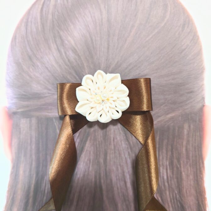 乙女ダリア（ポニーフック）ブラウン