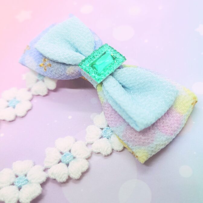 リボンキャンディのヘアクリップ（ブルー）