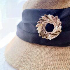 つまみ細工ブローチをプレゼントに！選び方とおすすめ